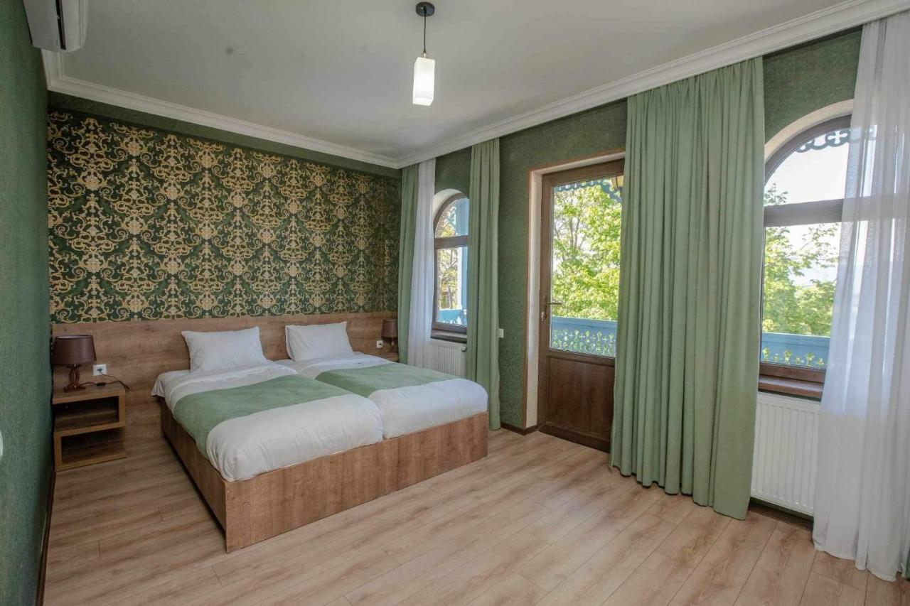 Hotel Chateau Orberi Iqaltʼo Exterior foto